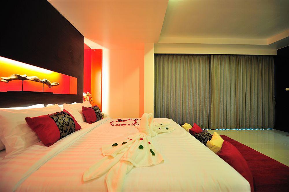 Alfresco Phuket Hotel Patong Eksteriør billede