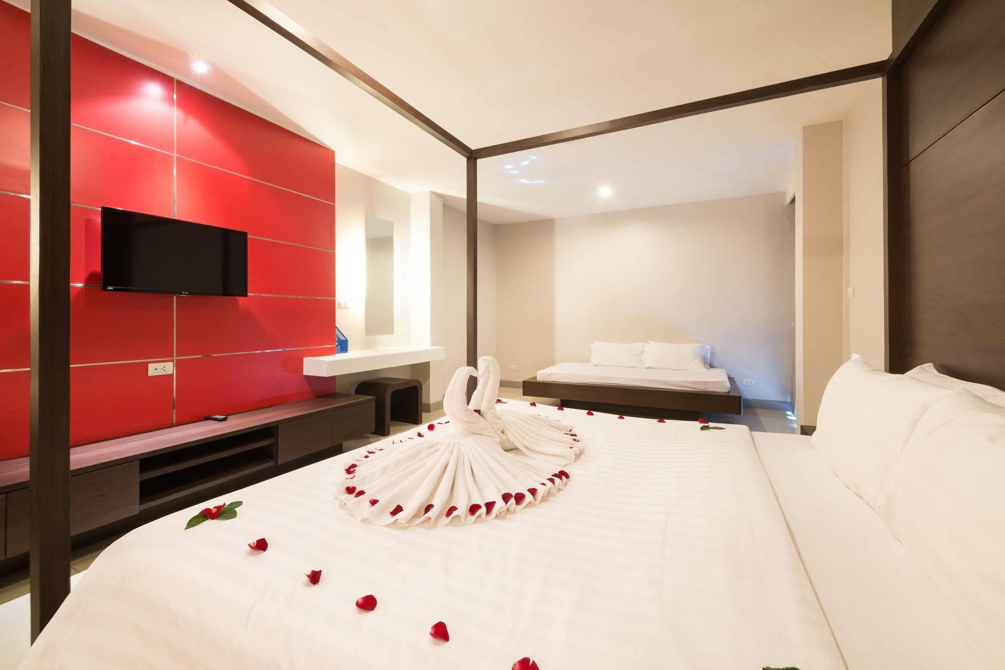 Alfresco Phuket Hotel Patong Eksteriør billede